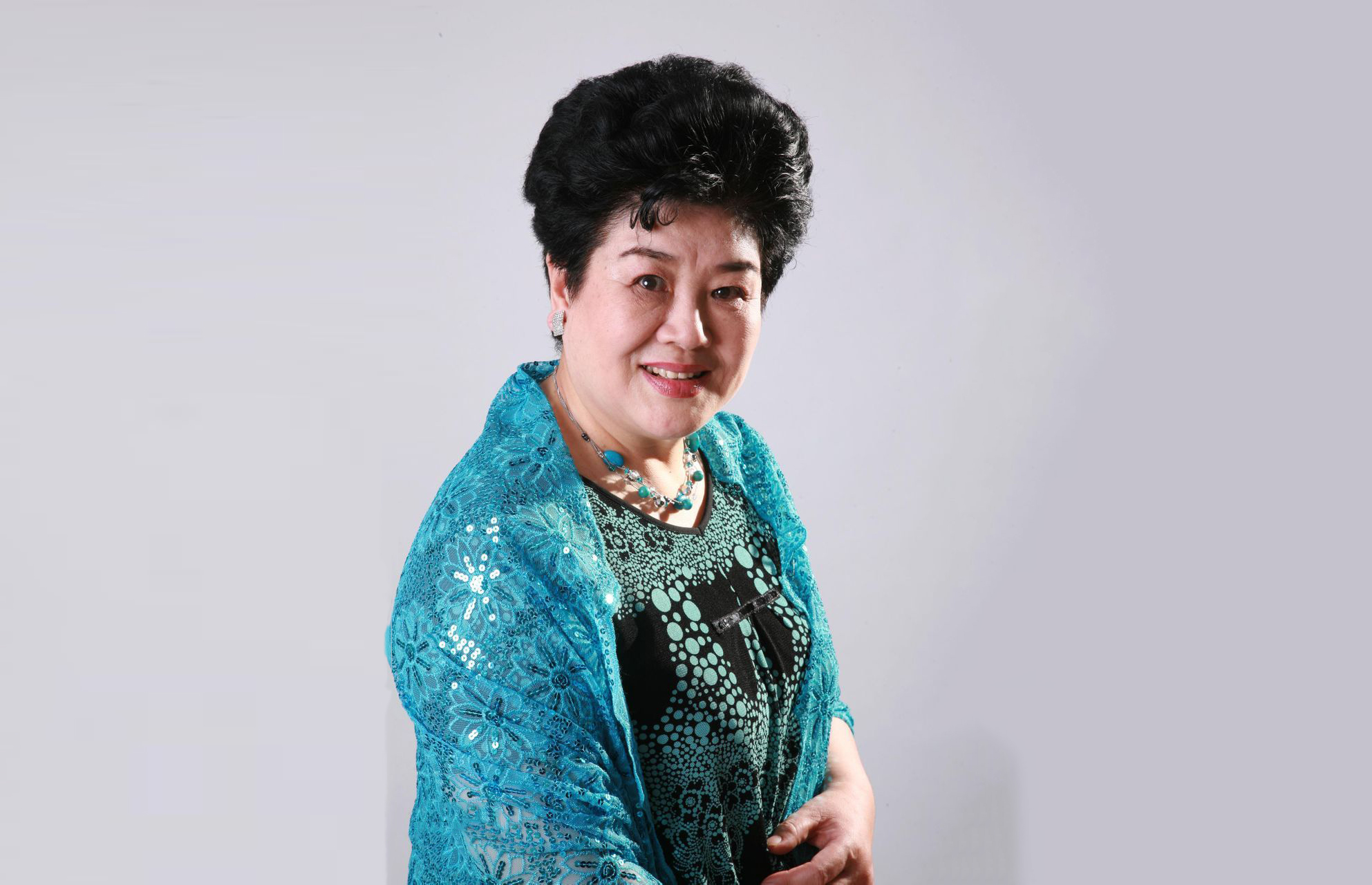 名誉校长-王希玲 (http://www.hnyixiao.com/) 师资力量 第1张