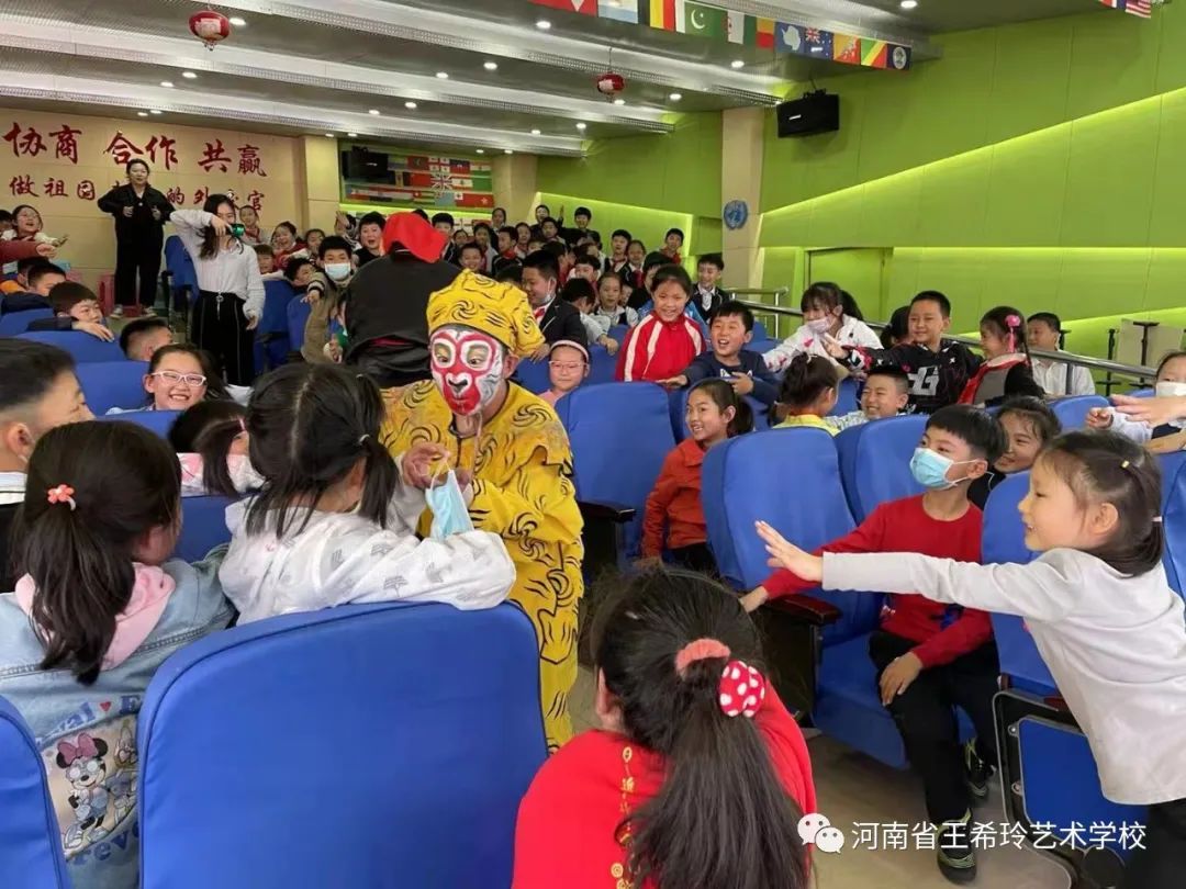 走进校园，弘扬国粹 (http://www.hnyixiao.com/) 教学实践 第13张