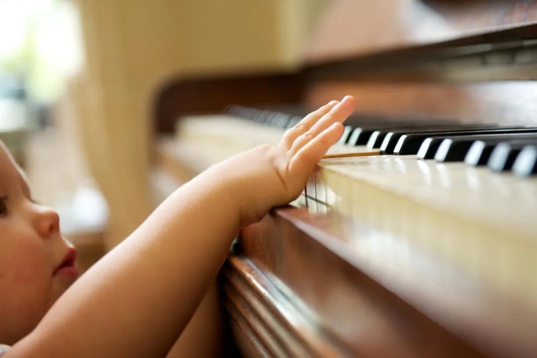 音乐可以培养孩子健康、快乐、自信、善良、独立、聪慧能力 (http://www.hnyixiao.com/) 校内新闻 第1张
