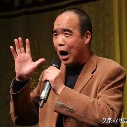 张晓斌：跛子本来就走得慢 (http://www.hnyixiao.com/) 校内新闻 第2张