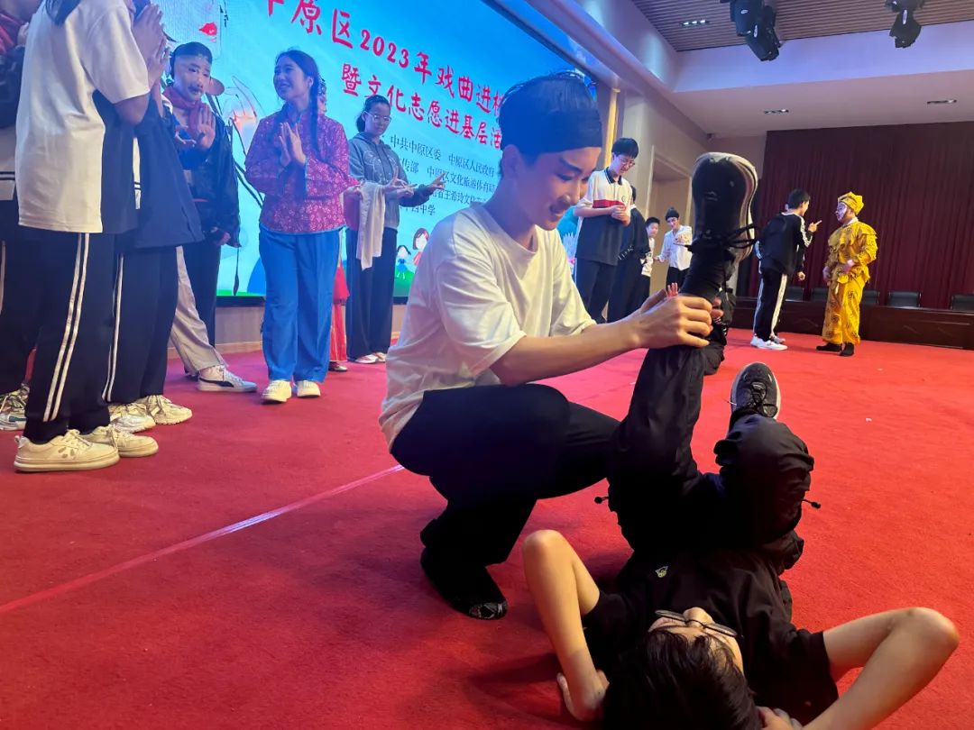 来吧！郑艺更懂你 | 郑州音乐艺术中专2025招生简章 (http://www.hnyixiao.com/) 校内新闻 第19张