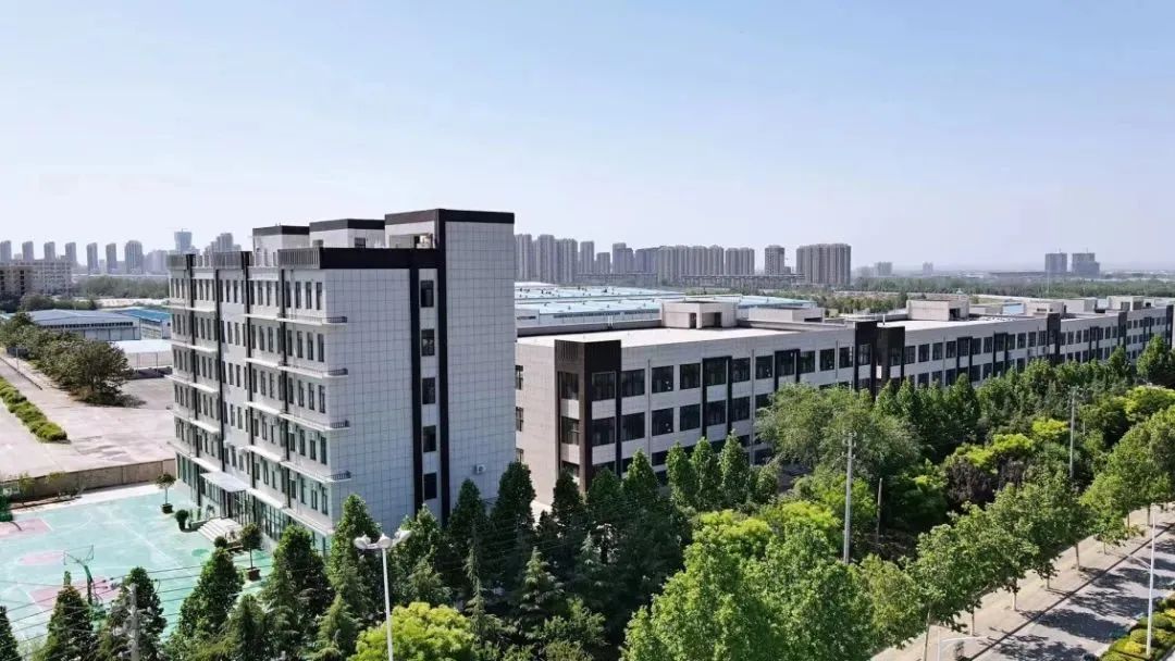 郑艺搬迁新校区 新起点、新目标、新征程 (http://www.hnyixiao.com/) 校内新闻 第3张