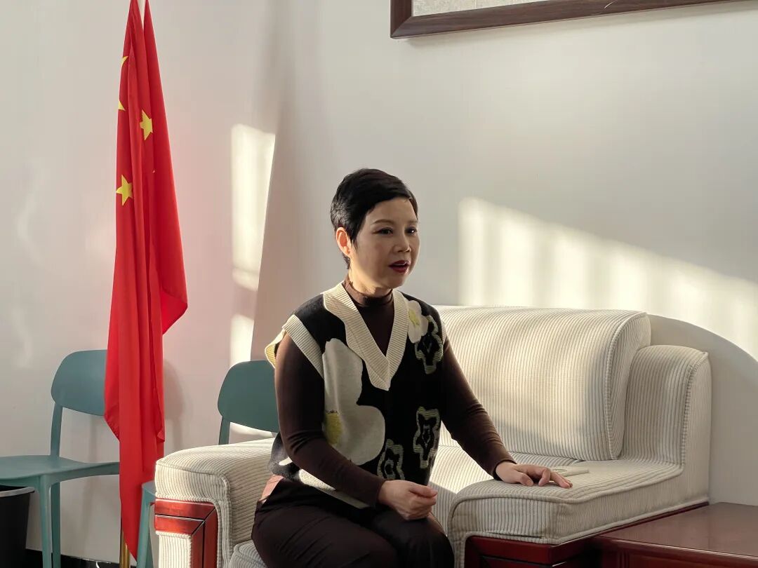 郑州市戏剧艺术保护传承发展中心主任张艳萍到我校参观交流 (http://www.hnyixiao.com/) 校内新闻 第3张